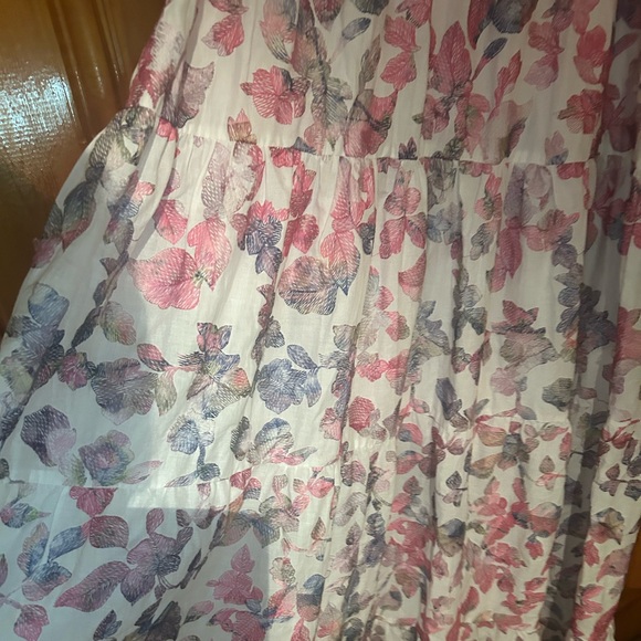 Dress the Population, Size Large, Maxi dress, floral print - Picture 2 of 4